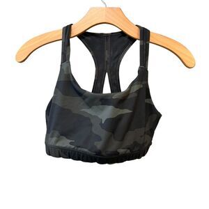 Athleta Sports Bra Black Dark Green Camo Womens Sz. Medium Racer Back Workout